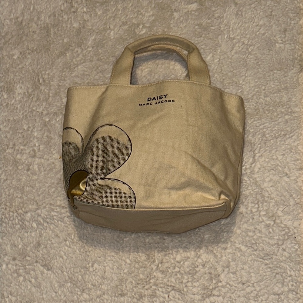 Marc Jacobs Daisy Tote bag 🥰❤️‍🔥😍